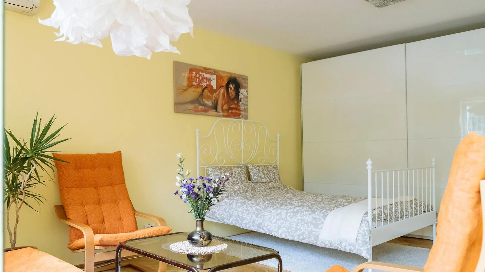 Herastrau Park Studio - Bucharest Business District - Arancia 0*,  Rumunsko
