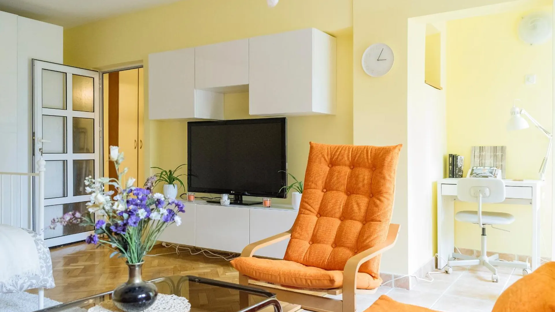 Herastrau Park Studio - Bucharest Business District - Arancia